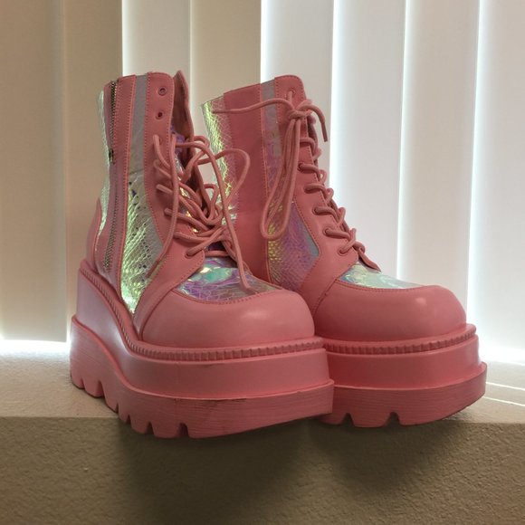 PRE LOVED - Pink Poison Platform Boots PNK/11 - SH246 - Picture 3 of 9